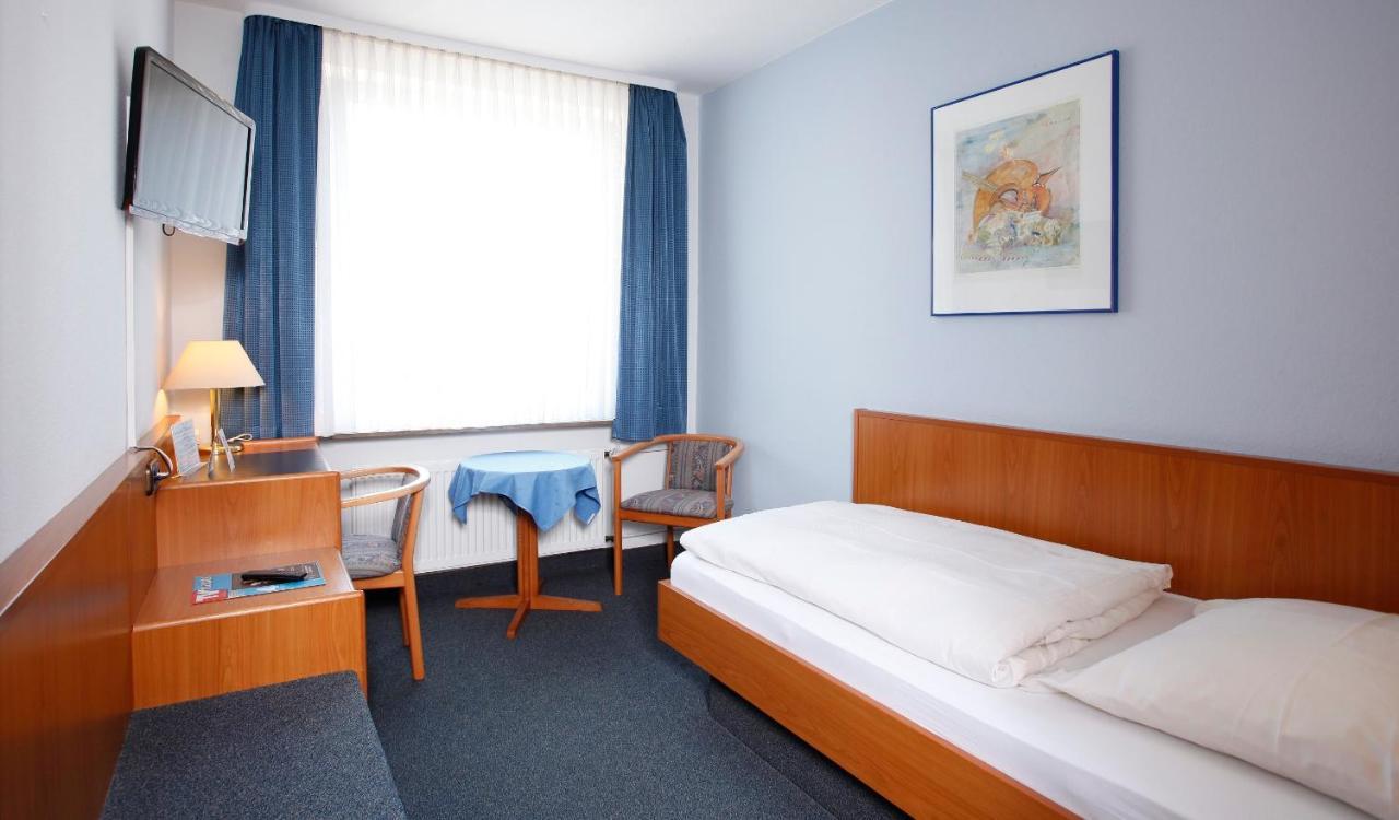 Hotel Rennschuh Gottinga Esterno foto